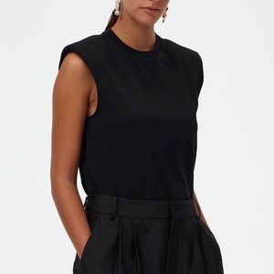 Bluzat | Moda Urbana Sleeveless Shoulder Pad Top